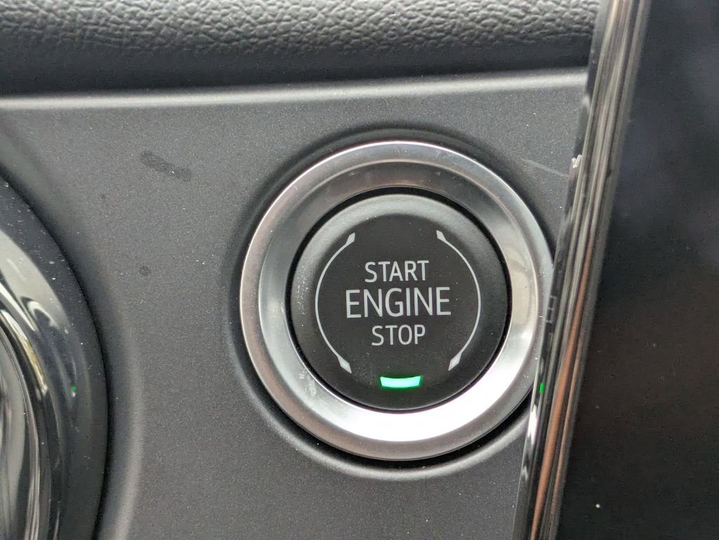 Used 2025 Chevrolet Blazer RS image 20