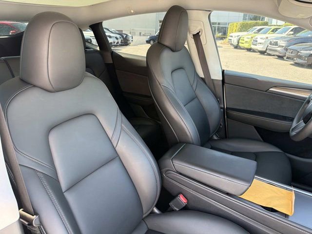 Used 2024 Tesla Model Y Long Range image 17