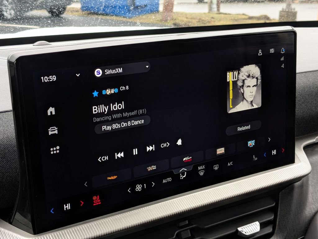 Used 2025 Ford Explorer Platinum w/ LUX Leather Package AWD/4WD image 21