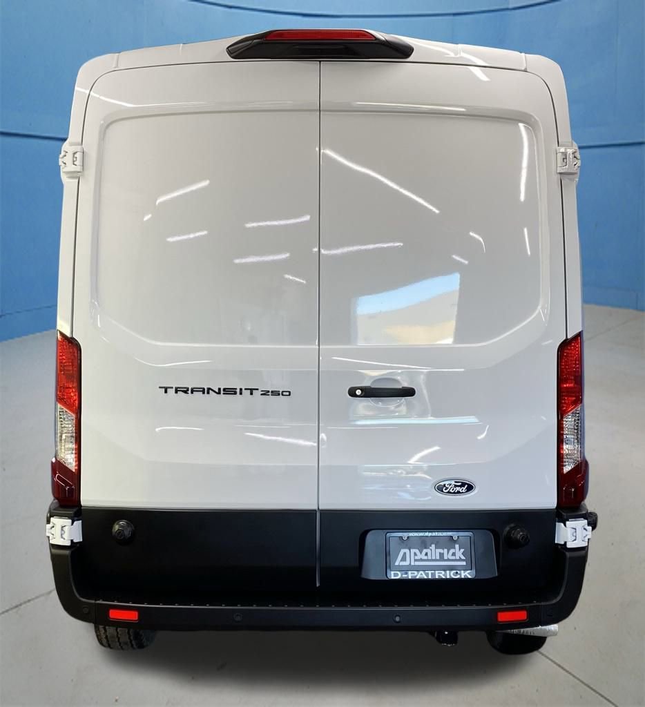 New 2026 Ford Transit 250 148 Medium Roof w/ Load Area Protection Package image 10