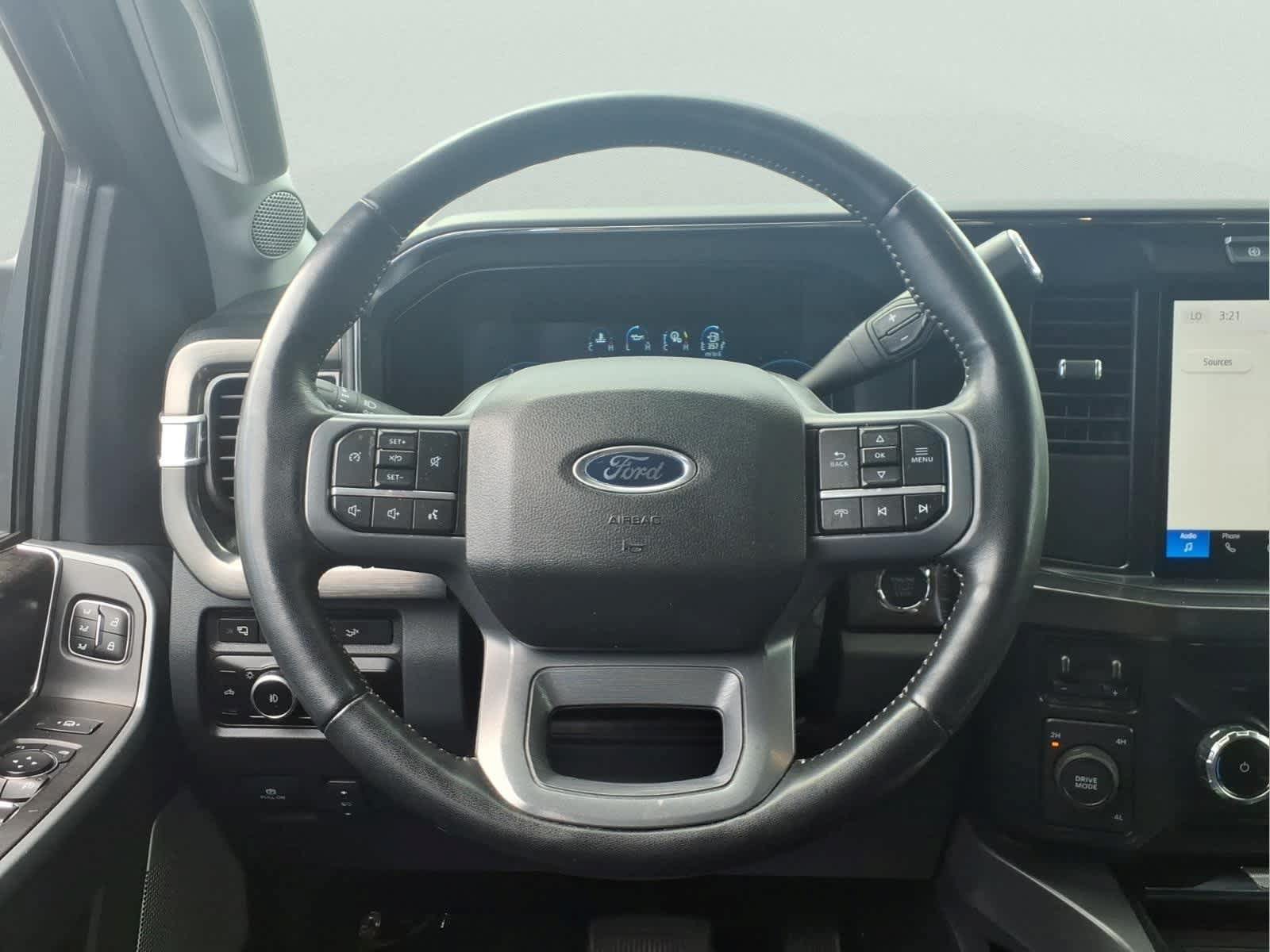 Used 2024 Ford F250 Lariat AWD/4WD image 18