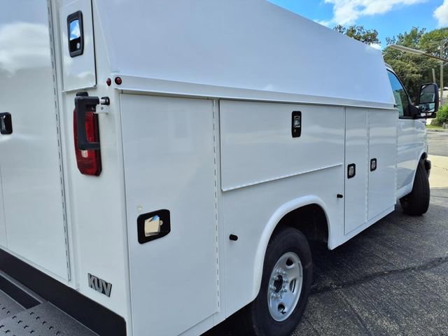New 2025 Chevrolet Express 3500 w/ Power Convenience Package image 25