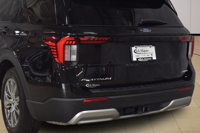 Used 2026 Ford Explorer Platinum AWD/4WD image 41