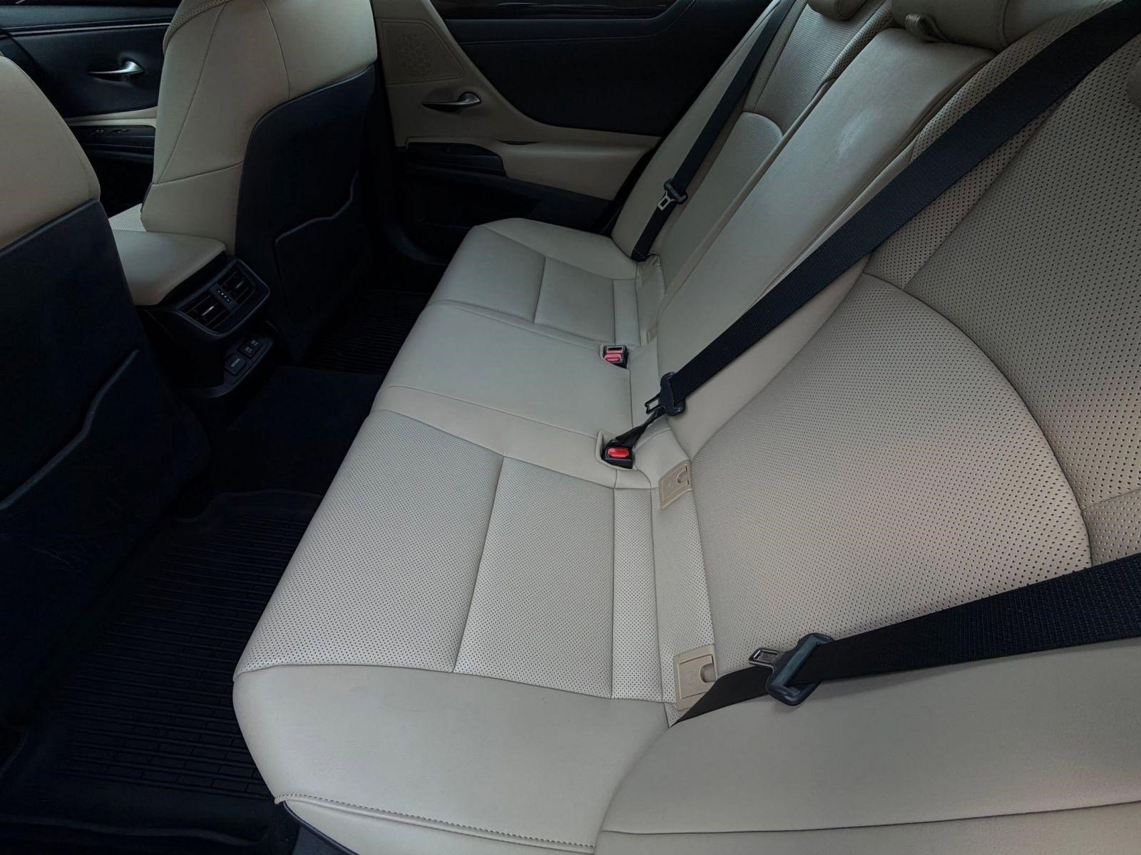 Used 2021 Lexus ES 250 w/ Premium Package image 23