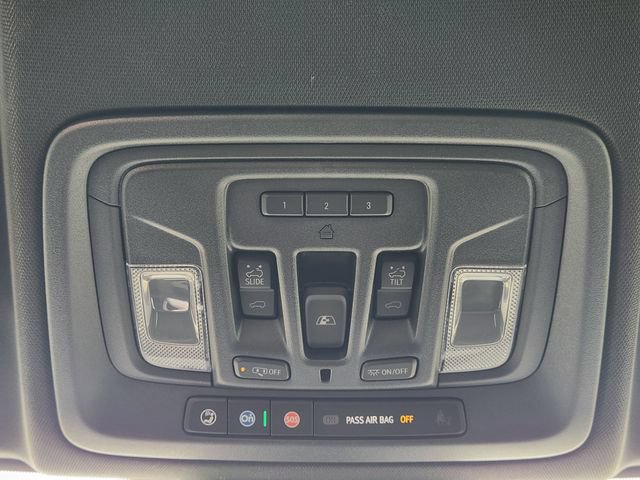 Used 2026 Chevrolet Silverado 1500 ZR2 w/ Dark Appearance Package AWD/4WD image 33
