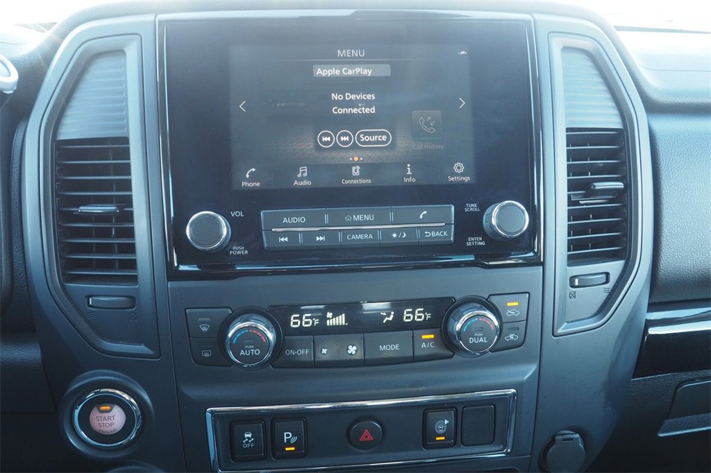 Used 2023 Nissan Titan SV w/ SV Convenience Package image 12