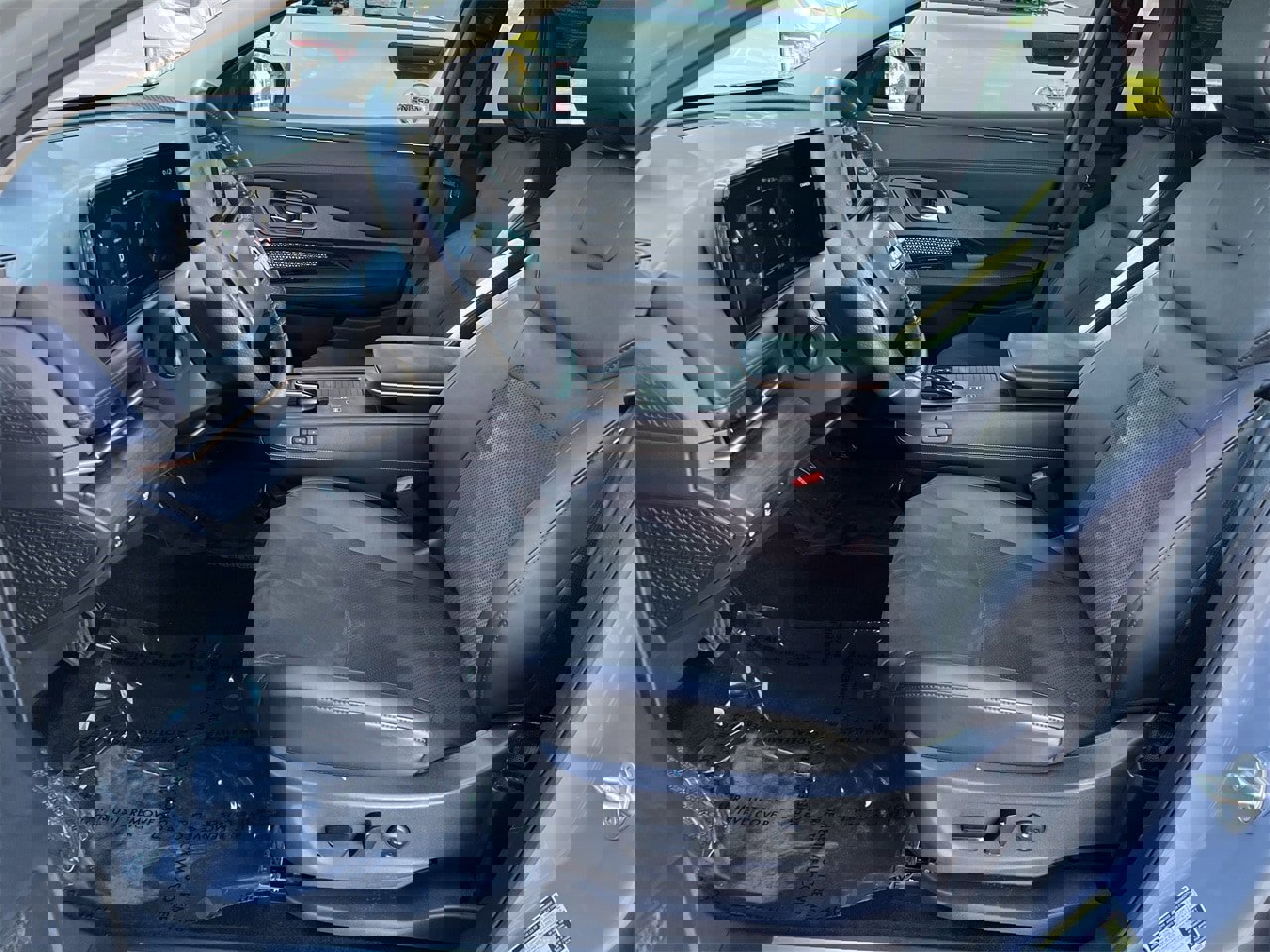 Certified 2023 Nissan Ariya AWD image 22