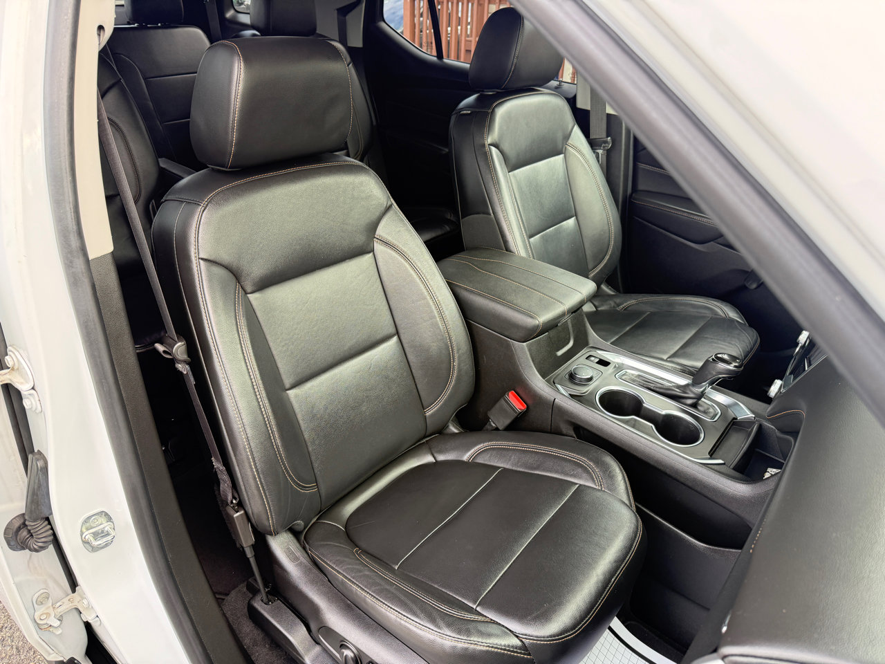 Used 2019 Chevrolet Traverse LT image 47