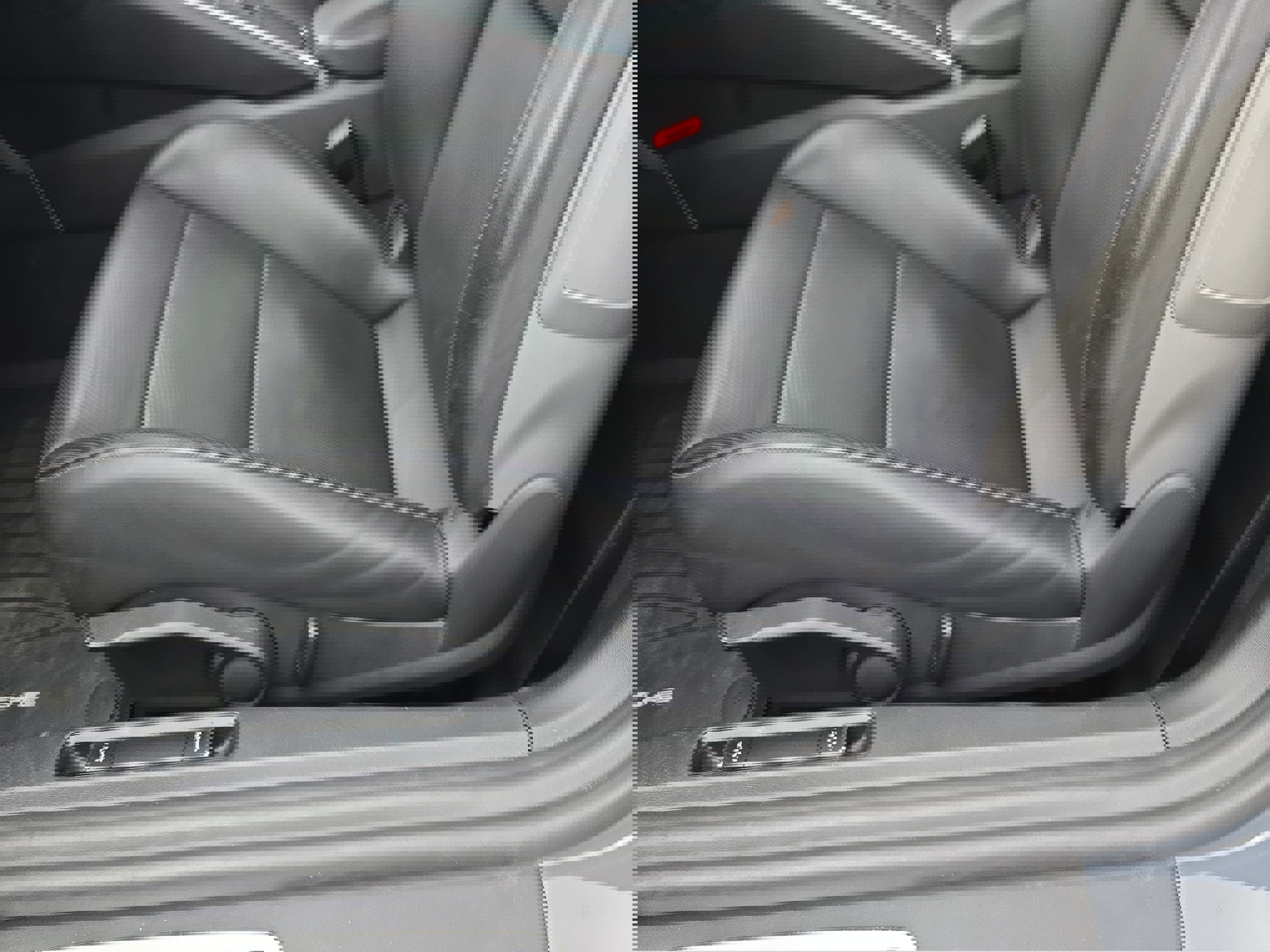 Used 2023 Porsche 718 Boxster GTS RWD image 24