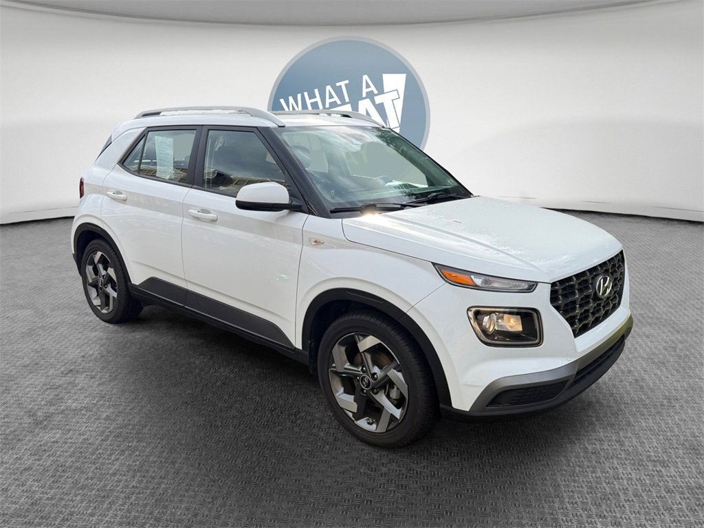 Used 2022 Hyundai Venue SEL image 1