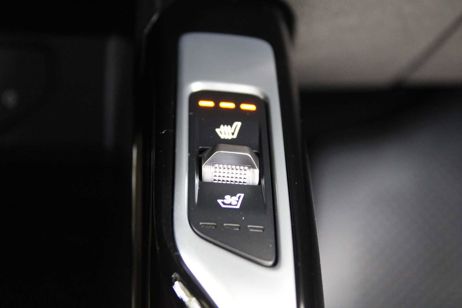 New 2026 Kia Sorento SX image 43