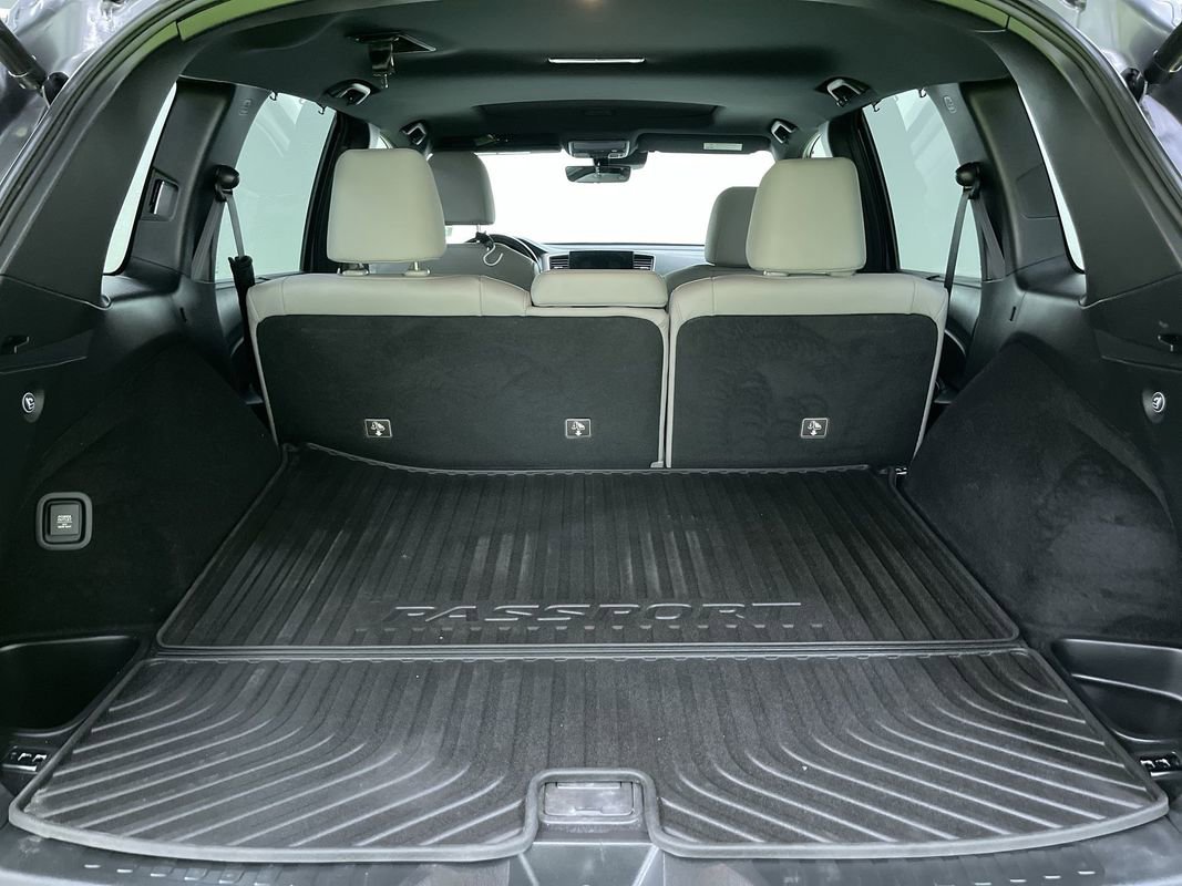Used 2020 Honda Passport Touring image 29