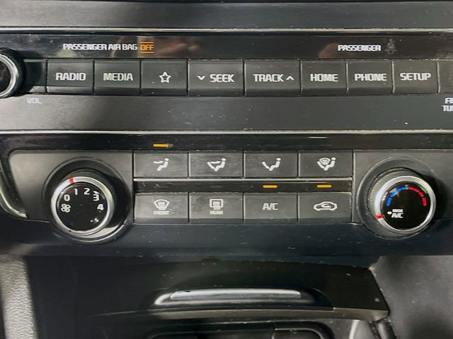 Used 2020 Kia Optima LX image 17