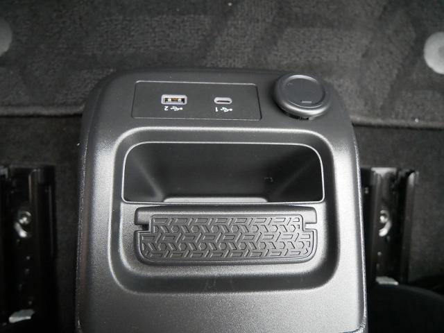 Certified 2024 Nissan Ariya AWD image 21