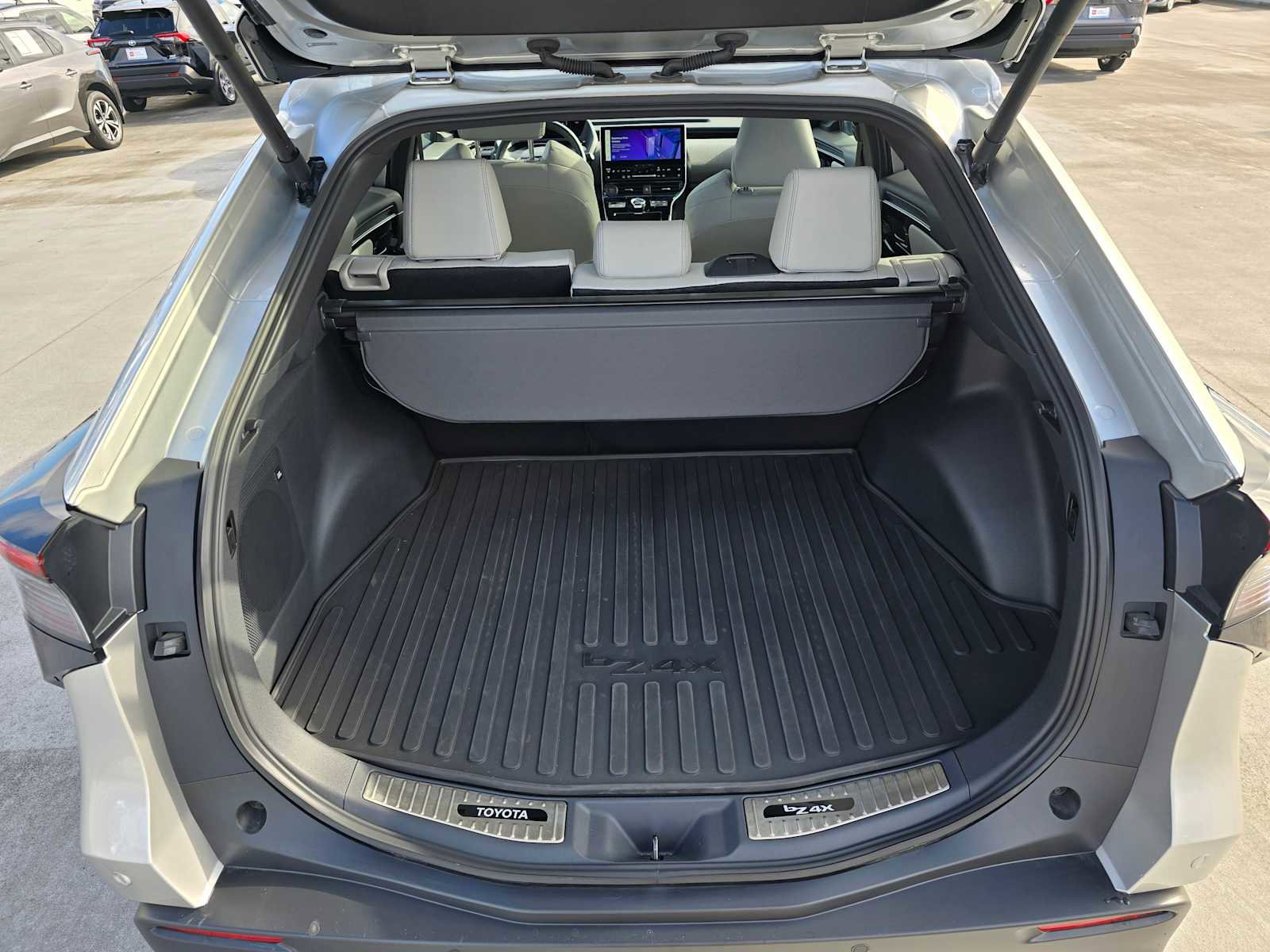 Certified 2025 Toyota bZ4X AWD image 14