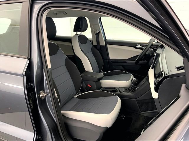 New 2026 Volkswagen Taos S image 9