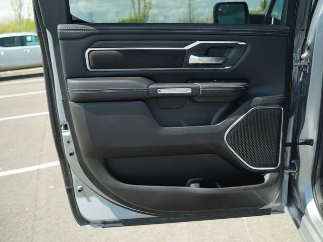 Used 2024 RAM 1500 Laramie AWD/4WD image 16
