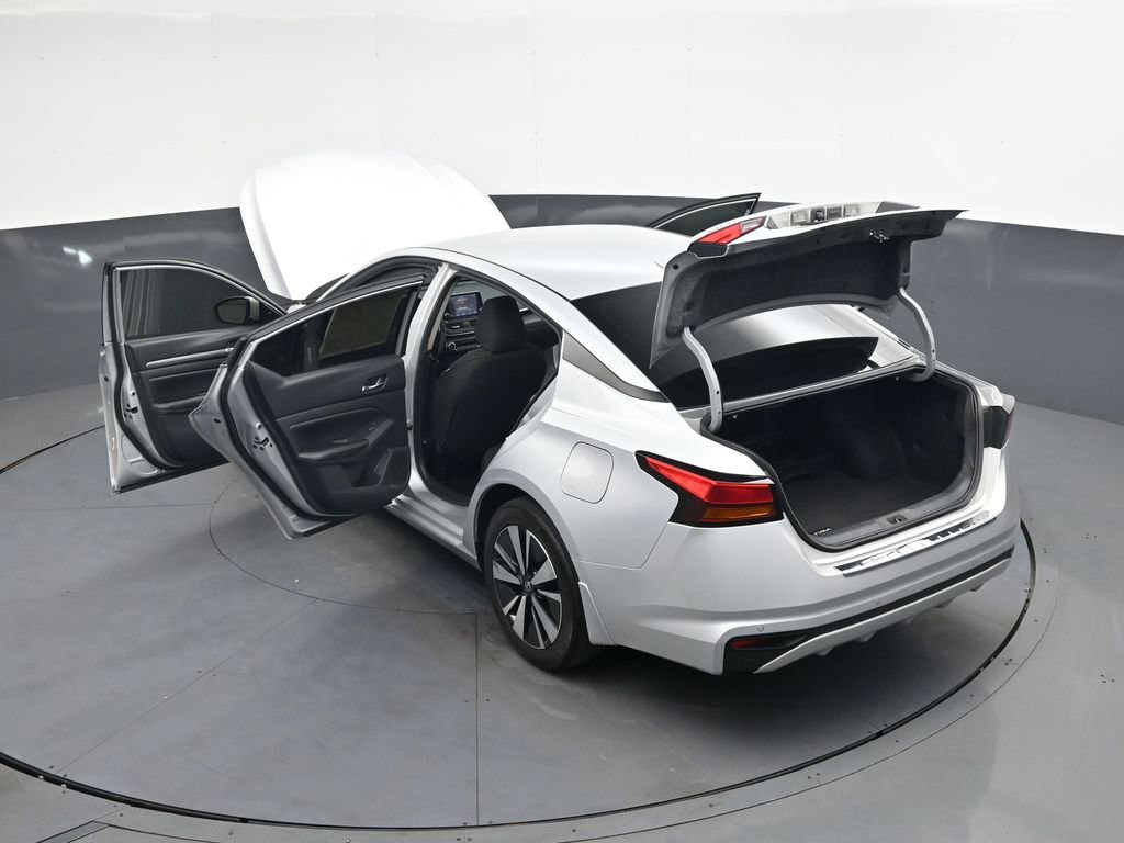 Used 2022 Nissan Altima 2.5 SV FWD image 48