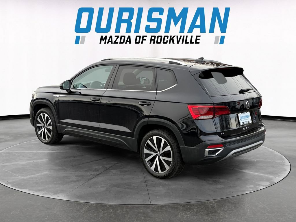 Used 2022 Volkswagen Taos SE image 4