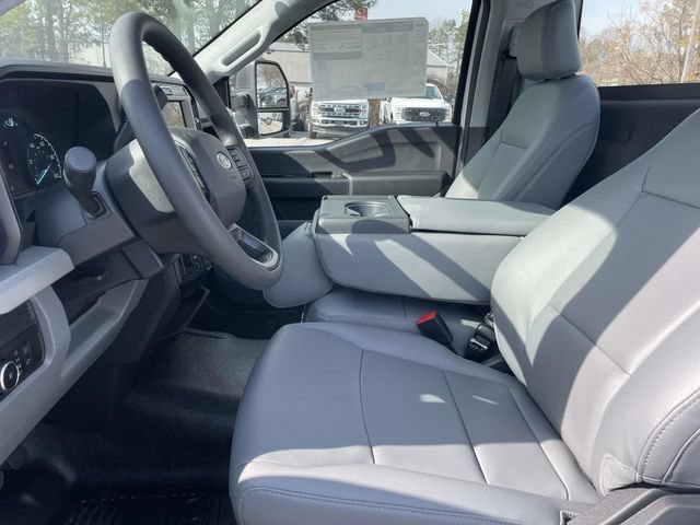 New 2026 Ford F350 XL w/ XL Driver Assist Package RWD image 16