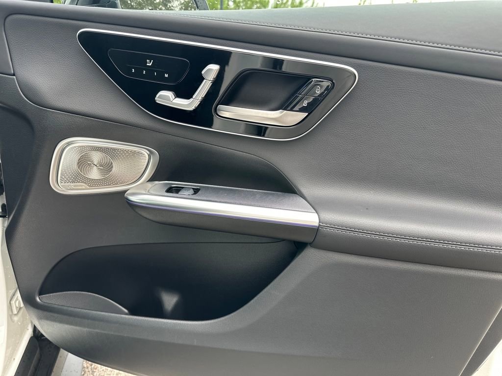 Certified 2025 Mercedes-Benz GLC 300 4MATIC image 35