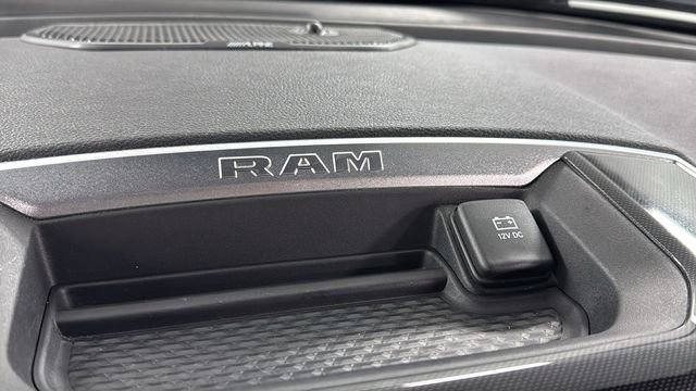 Used 2022 RAM 1500 Laramie w/ Sport Appearance Package AWD/4WD image 32