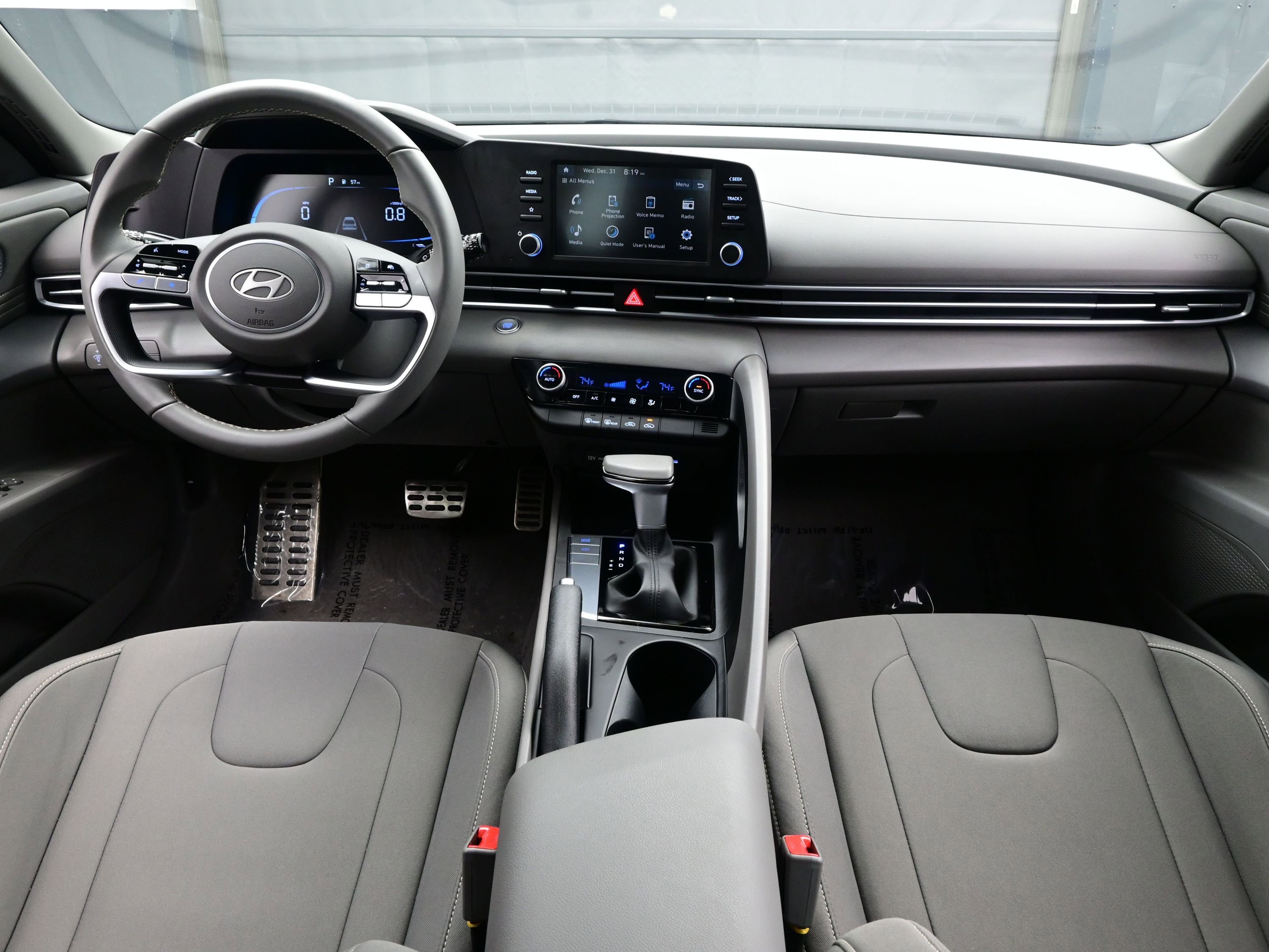 Certified 2025 Hyundai Elantra Sport image 16