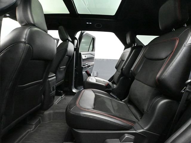 Used 2022 Ford Explorer ST-Line w/ Class IV Trailer Tow Package image 40