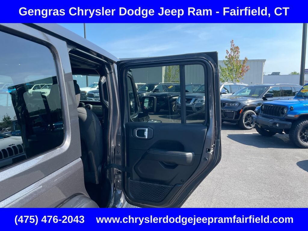 Certified 2021 Jeep Wrangler Unlimited Sahara AWD/4WD image 24
