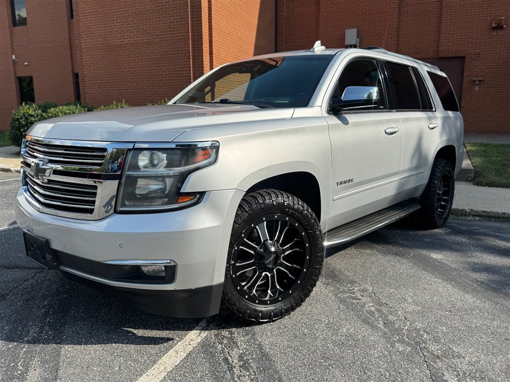 Used 2018 Chevrolet Tahoe Premier AWD/4WD image 1