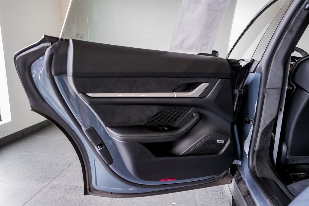 Certified 2025 Porsche Taycan Turbo GT image 22