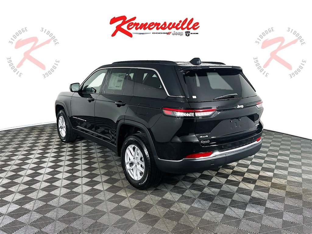 New 2025 Jeep Grand Cherokee Laredo X w/ Luxury Tech Group I image 5