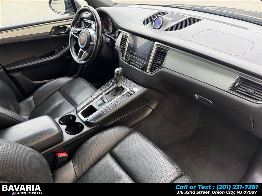 Used 2018 Porsche Macan S AWD/4WD image 23