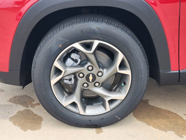 New 2026 Chevrolet Trax LT w/ Driver Confidence Package FWD image 10