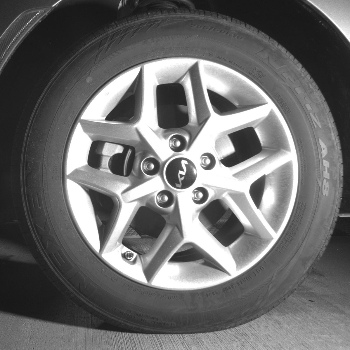 Used 2025 Kia Soul LX w/ LX Technology Package image 12