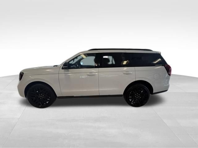 New 2026 Ford Expedition Platinum w/ Stealth Performance Package AWD/4WD image 12