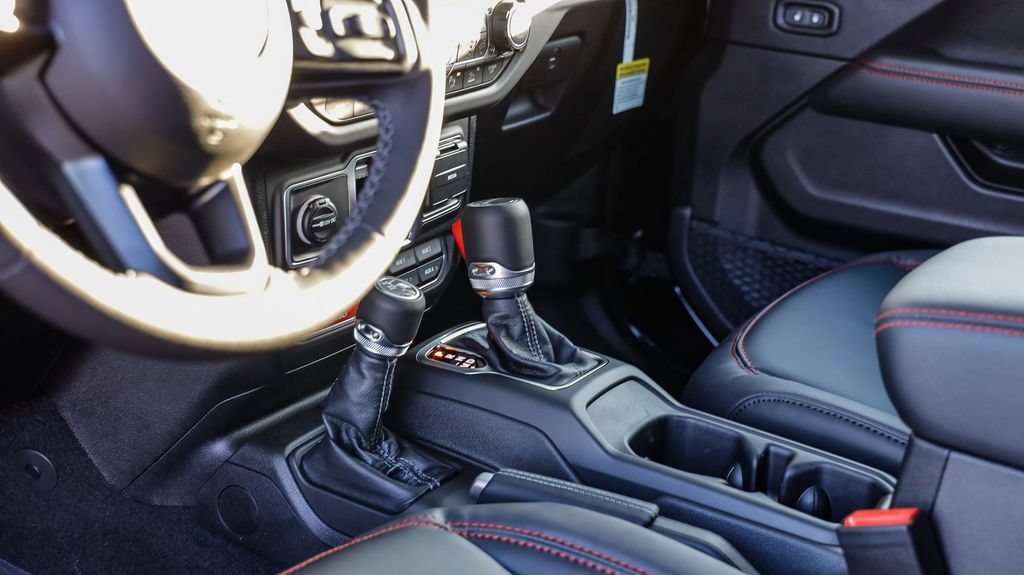 New 2026 Jeep Gladiator Rubicon AWD/4WD image 24
