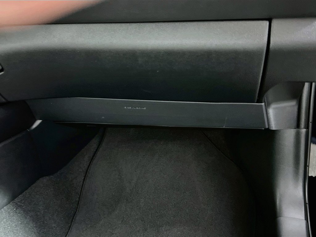 Used 2023 Lexus UX 250h FWD w/ Accessory Package (Z1) image 32
