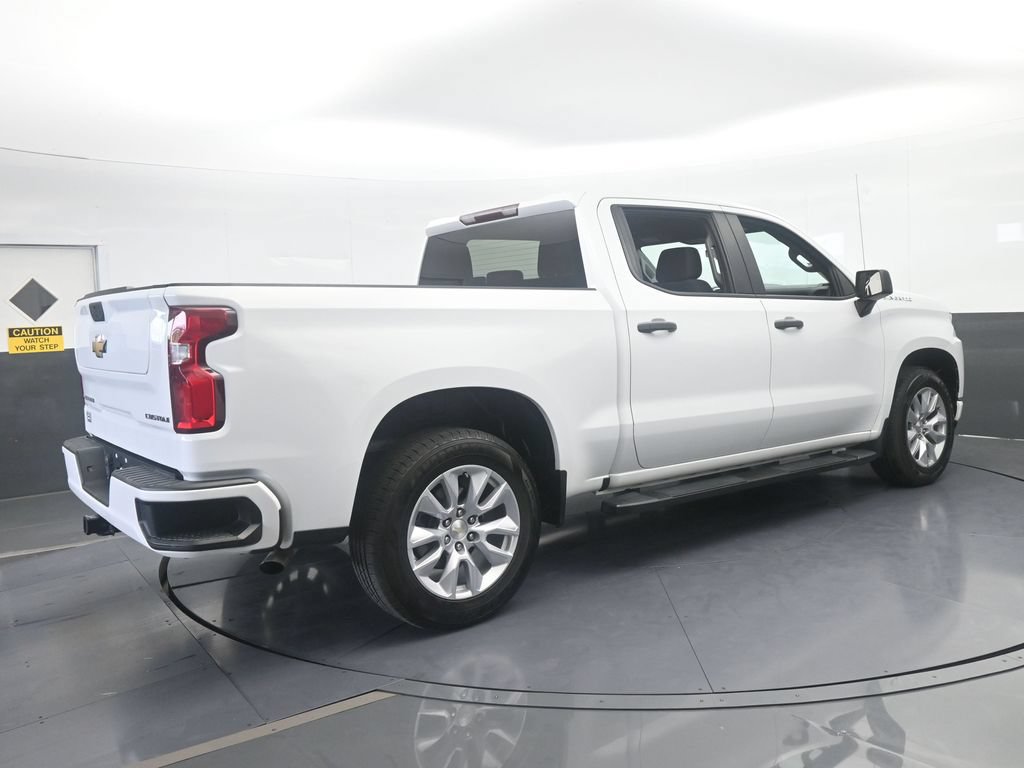 Used 2022 Chevrolet Silverado 1500 Custom w/ Safety Confidence Package RWD image 6