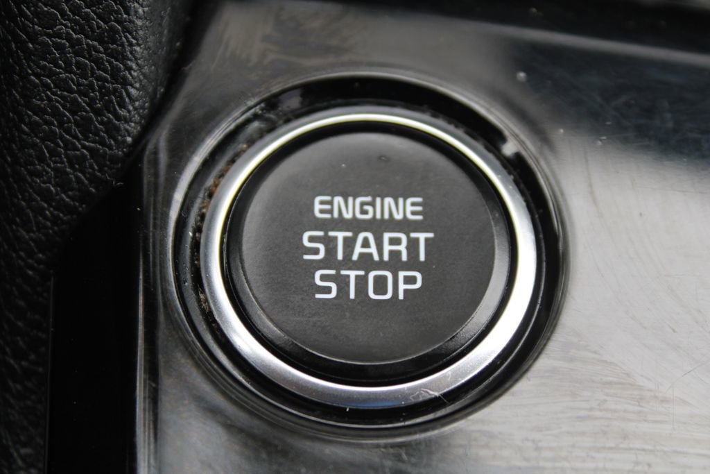 Used 2023 Kia Sportage EX image 32