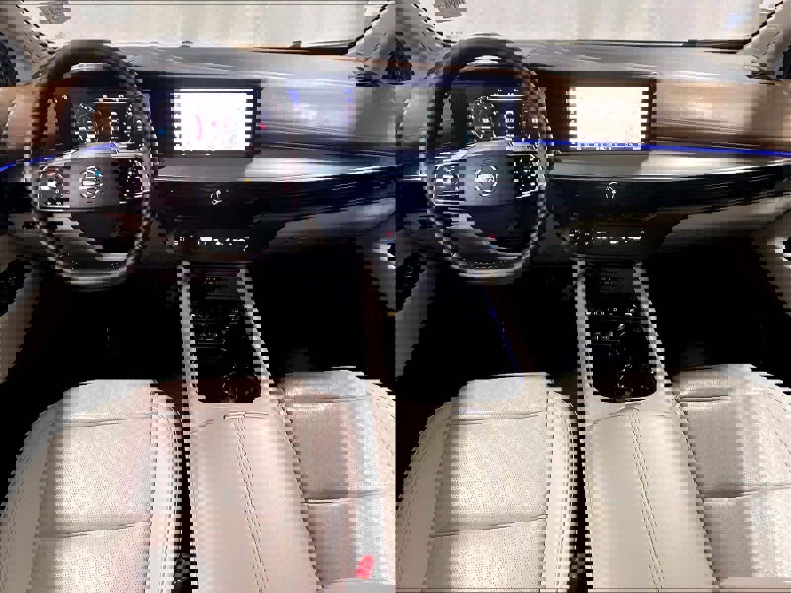 Certified 2025 Nissan Murano Platinum w/ Cargo Package image 22