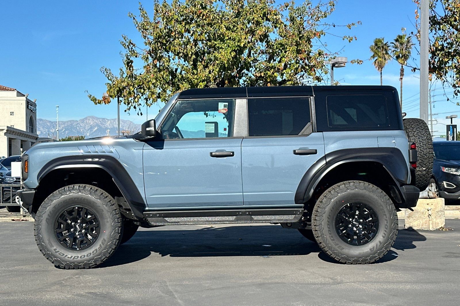 New 2025 Ford Bronco Raptor image 7