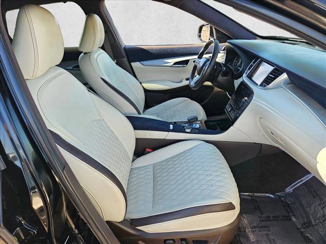 Used 2019 INFINITI QX50 Essential w/ Sensory Package FWD image 25