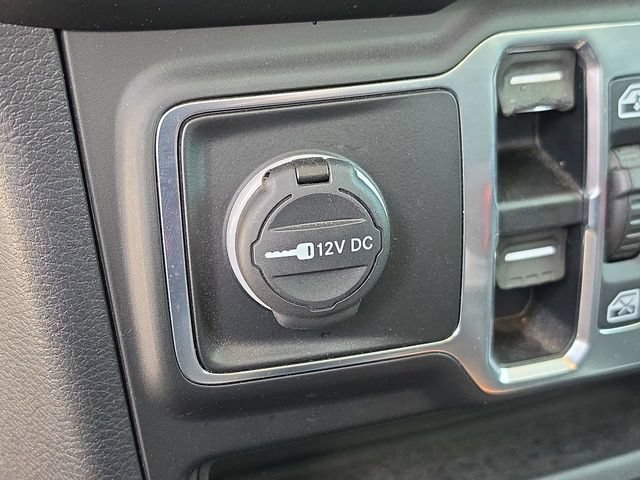 Used 2020 Jeep Gladiator Overland AWD/4WD image 26