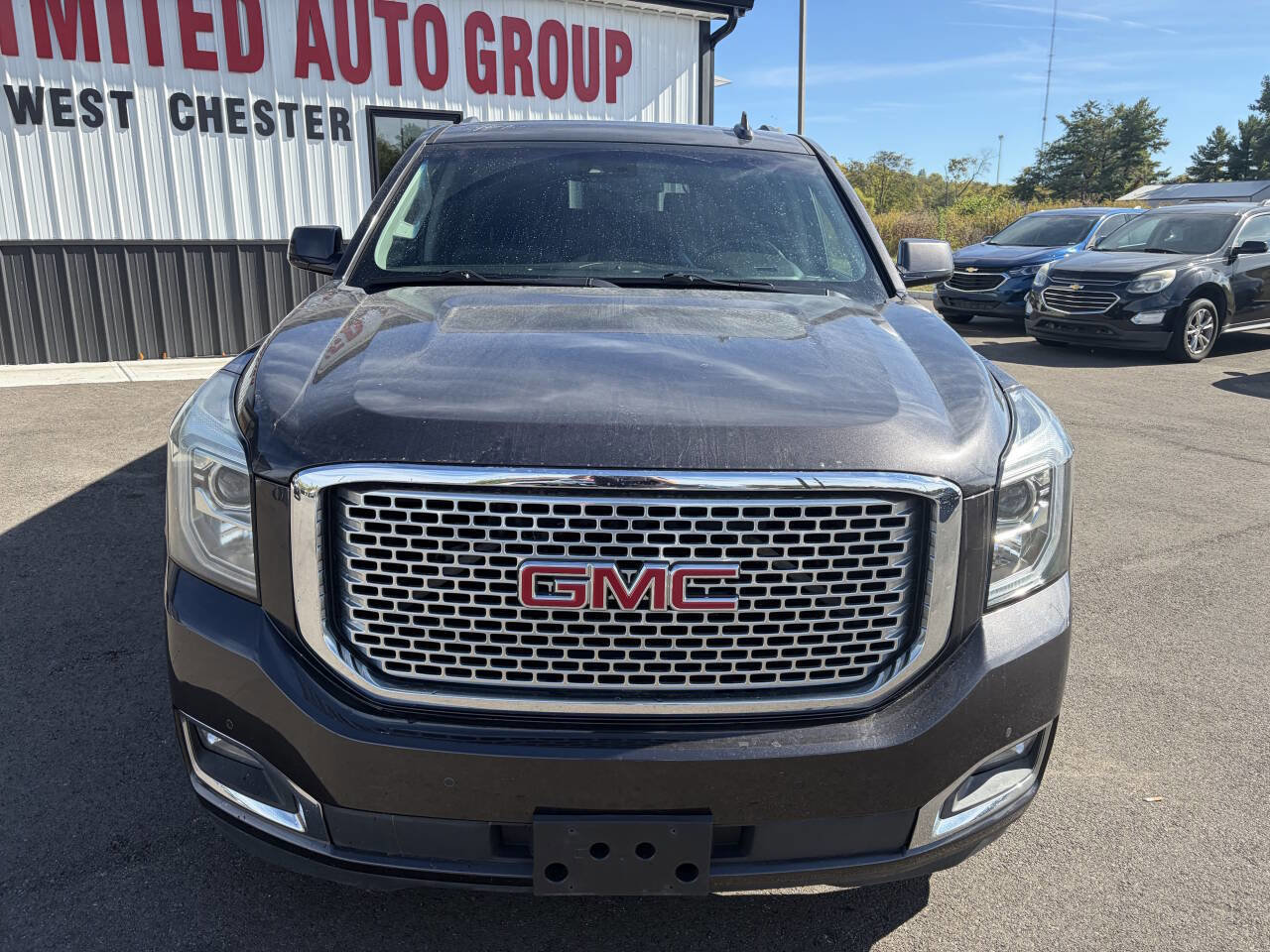 Used 2015 GMC Yukon XL Denali w/ Open Road Package image 3