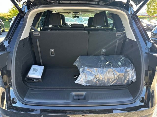 New 2026 INFINITI QX60 Luxe image 11