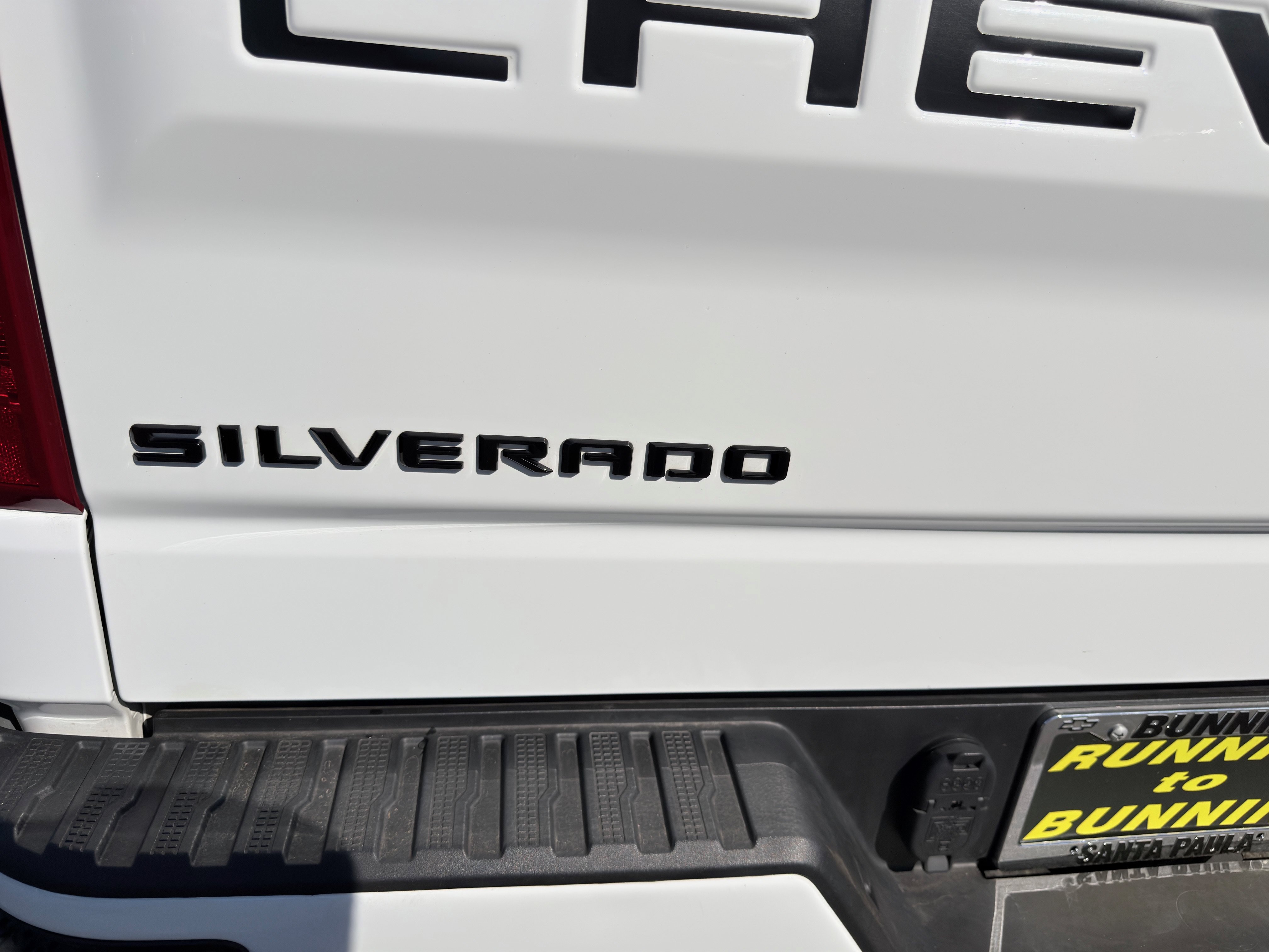 Used 2024 Chevrolet Silverado 1500 Custom w/ LPO, Dark Essentials Package RWD image 39
