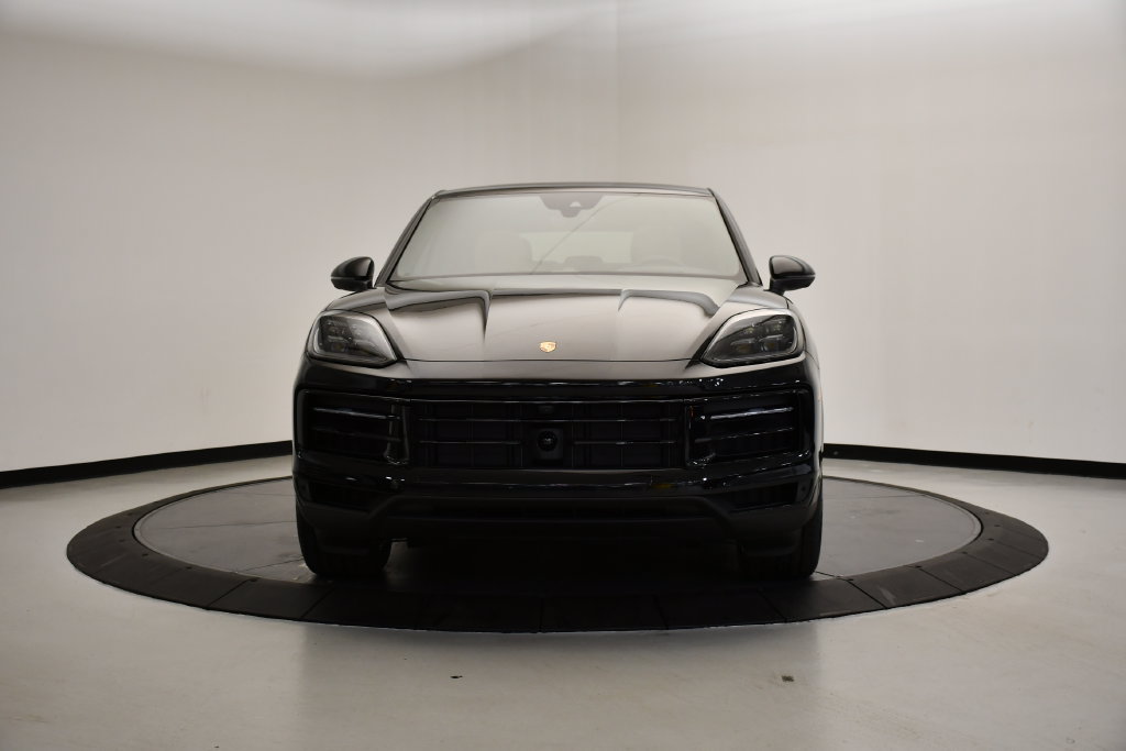 Certified 2025 Porsche Cayenne E-Hybrid Coupe AWD/4WD image 10
