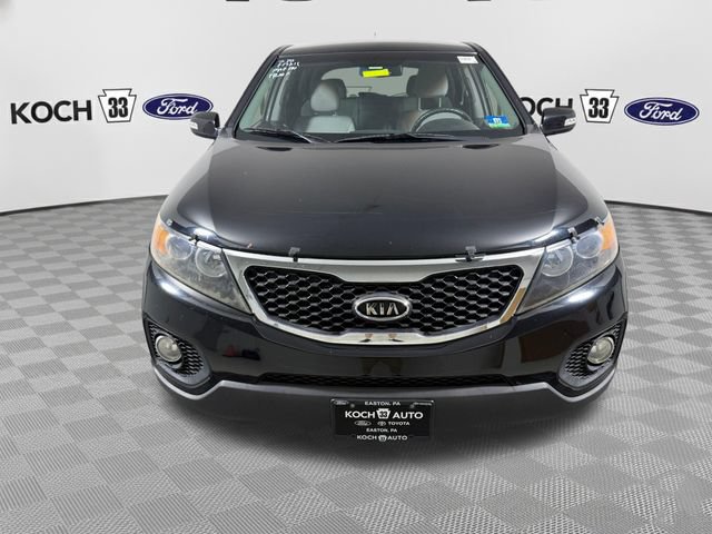 Used 2013 Kia Sorento LX w/ Value Pkg FWD image 2