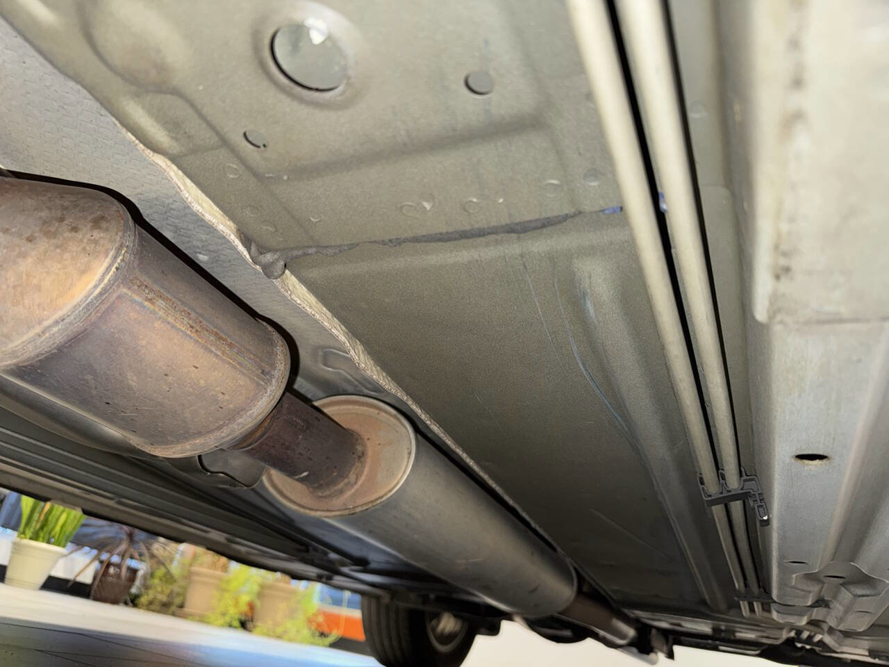 Used 2011 Buick Lucerne CXL w/ Driver Confidence Package image 16